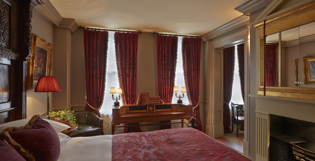 แบตตี แลงลีย์ Hotel ลอนดอน ห้อง รูปภาพ The bedroom