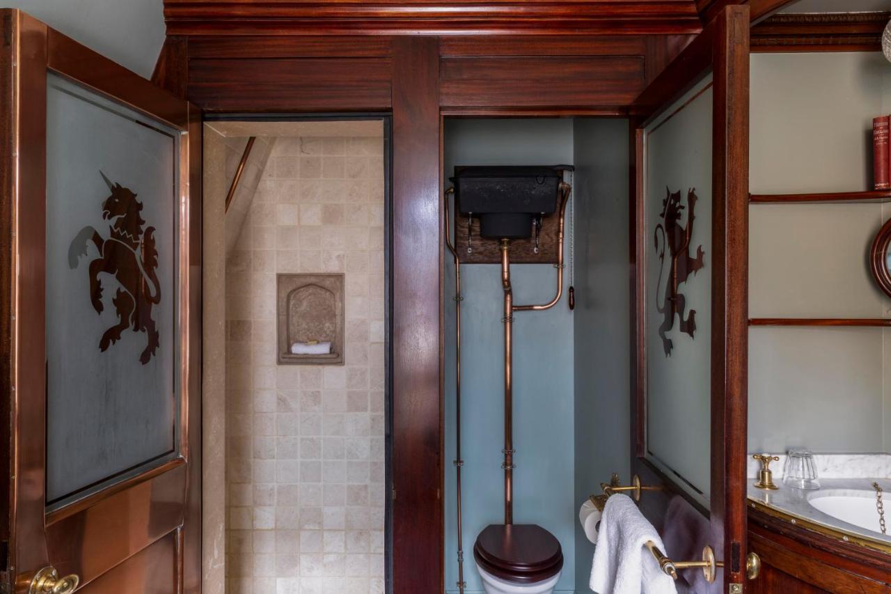แบตตี แลงลีย์ Hotel ลอนดอน ภายนอก รูปภาพ Bathroom