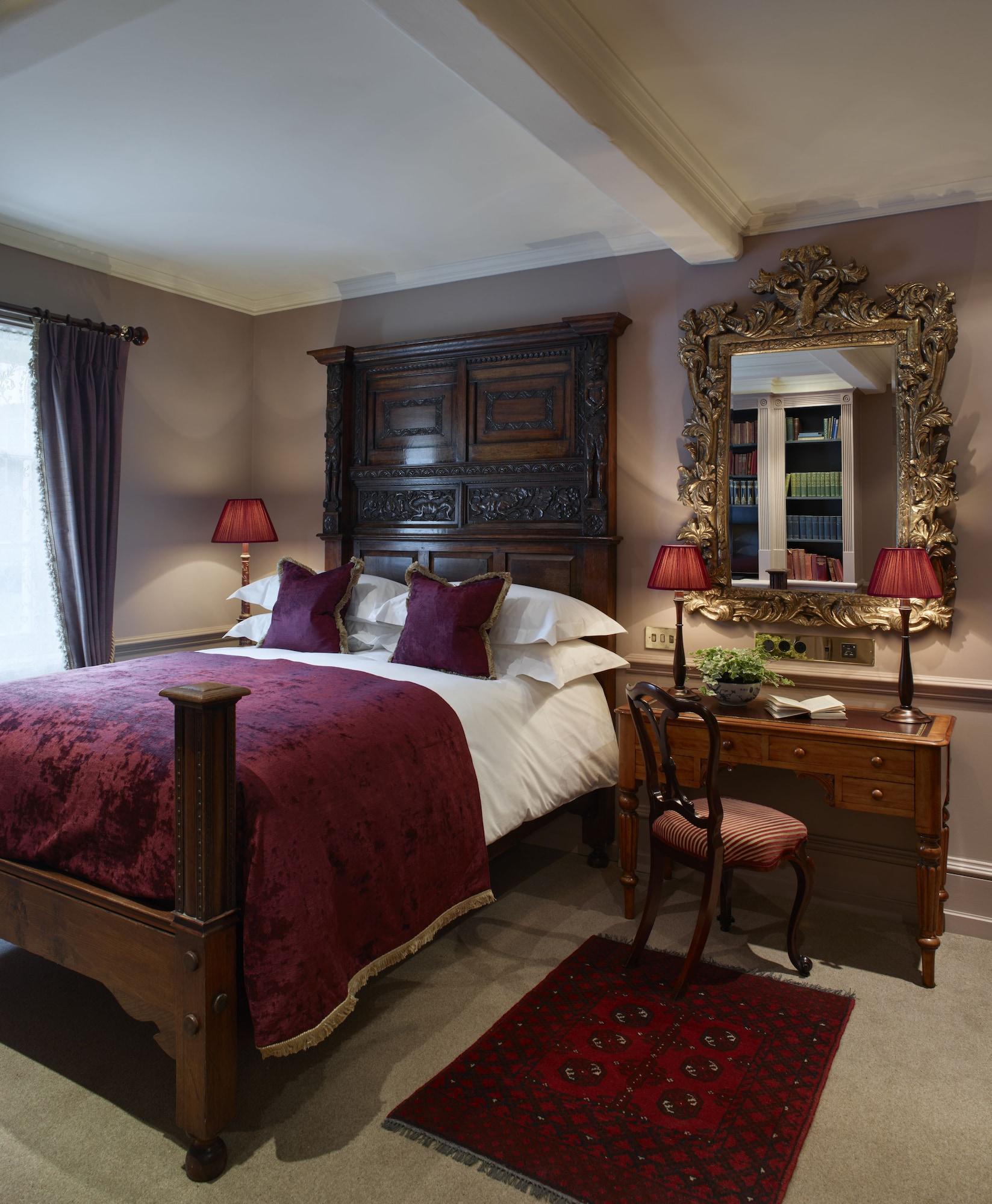 แบตตี แลงลีย์ Hotel ลอนดอน ภายนอก รูปภาพ A bedroom at The Swan Hotel